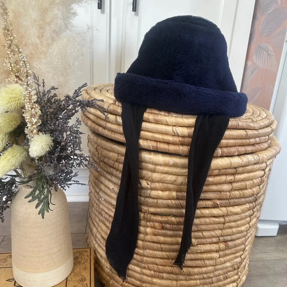 Vintage Women’s Navy Plush Winter Bucket Hat with Ear Protection Scarf Like Ties